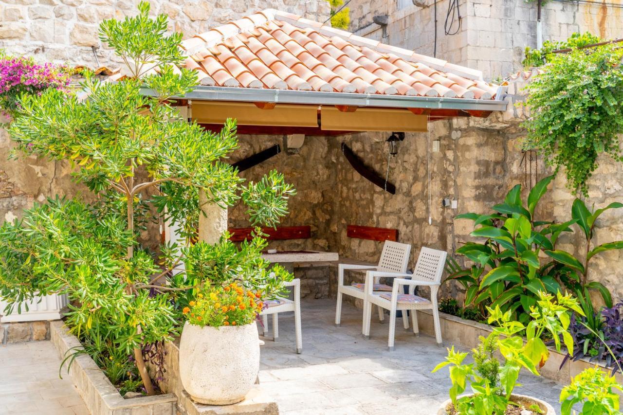 Apartman Andelina Old Town ツァヴタット エクステリア 写真
